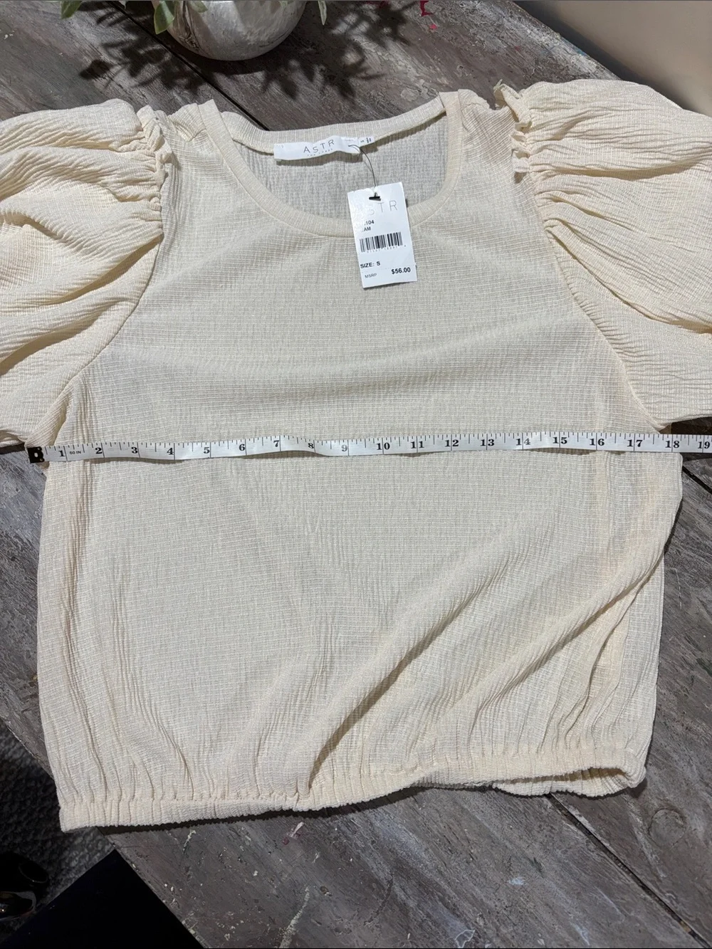 Astr Cream Textured Puff Sleeve Blouse